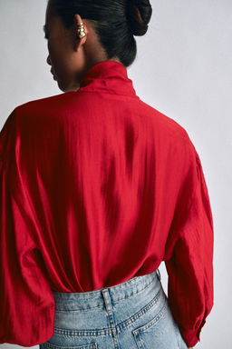 CAMISA SATINADA LAZADAS ZW COLLECTION / Rojo - Zara фото 3