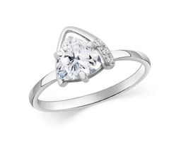 Кольцо из серебра куб.циркон., В10-0225г