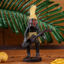 Сувенир «Абориген-гитарист», 16×10×8 см, дерево