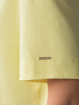 Свободная футболка из премиального хлопка с эластаном