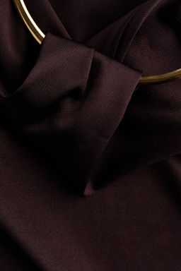 Top halter con detalle met?lico tipo collar - H&m фото 3