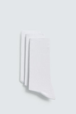 3-PACK OF LIGHTWEIGHT SOCKS