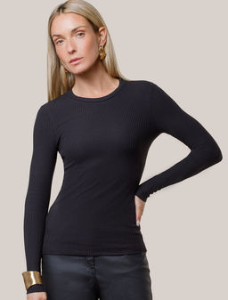 Джемпер из трикотажа в широкий рубчик VILATTE