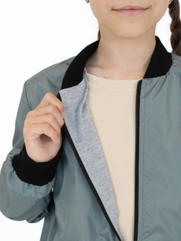 Ветровка детская светлосерая