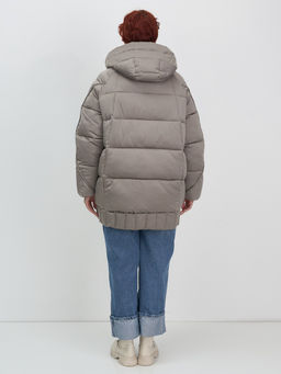 Куртка зимняя женская с капюшоном модная коричневого цвета 7651K - Visdeer фото 15