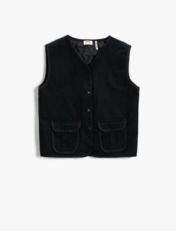 Жилет с V-образным вырезом для мальчика на хлопковой стеганой подкладке