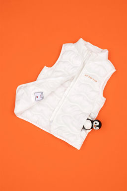 Жилет цвета экрю для девочки Неожиданная скидка в корзине