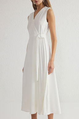 TRENDYOLMILLA Siyah Etegi Belden Ac?lan Aksesuar Detayl? Piliseli Midi Dokuma Elbise TWOSS25EL00143  фото 4