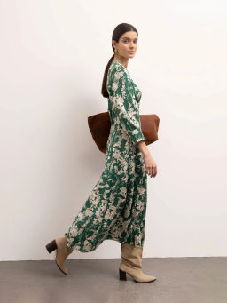 Платье с цветочным принтом