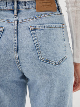 Женские джинсы mom fit с высокой посадкой - Mossmore фото 46