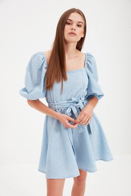 Mavi Kareli Belden Ac?lan Kare Yaka Mini Dokuma Elbise TWOAW22EL0051