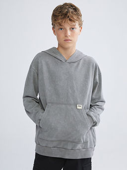 Kap??onlu Erkek ?ocuk Sweatshirt