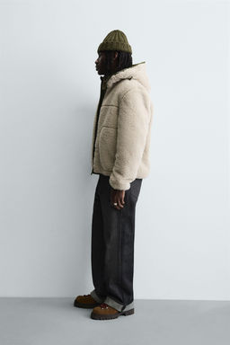 CONTRAST FAUX SHEARLING JACKET - Zara фото 3