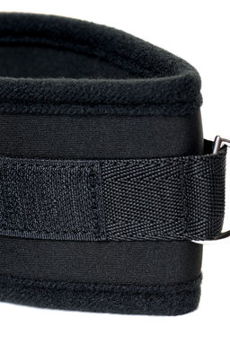 Оковы TOYFA Theatre из неопрена черные  фото 5