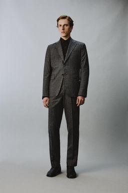 PANTAL?N REGULAR FIT TRAJE ESTRUCTURA / Marr?n oscuro