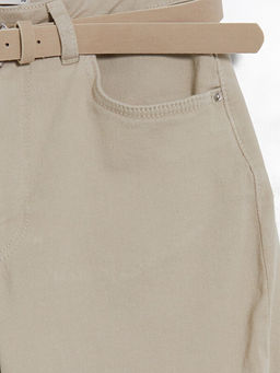 Beli Kemerli Wideleg Kad?n Jean Pantolon