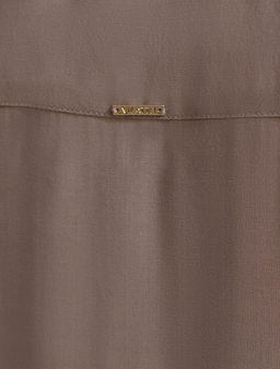 Блузка Vilatte с широкими манжетами, кофейная, из вискозы с лиоцеллом