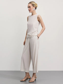 Прямые брюки с эластичным поясом / Zarina