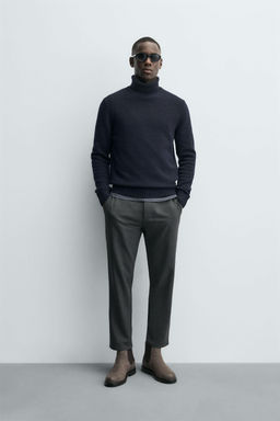 TEXTURED COMFORT TROUSERS
