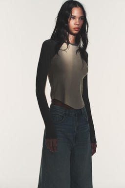 CONTRAST RAGLAN SLEEVE T-SHIRT - Zara фото 2