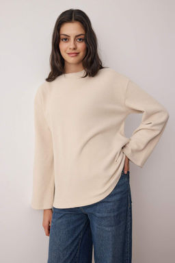 Tas Triko Gorunumlu Yumusak Bisiklet Yaka Relaxed/Rahat Kal?p Orme Bluz TWOAW26BZ00199 - Trendyolmilla фото 2