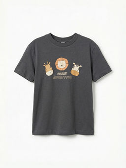 Bask?l? Erkek ?ocuk Ti??rt