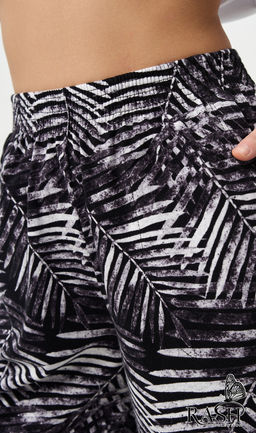 Бермуды "Пальма" Цвет:как на фото