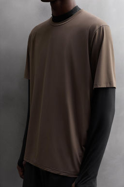 CAMISETA RUNNING MANGA CORTA / Marr?n oscuro - Zara фото 6