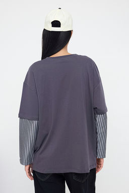 Teen Antrasit Dokuma Garni Detayl? Oversize/Genis Kal?p Uzun Kollu Orme T-Shirt TWOAW26TS00003