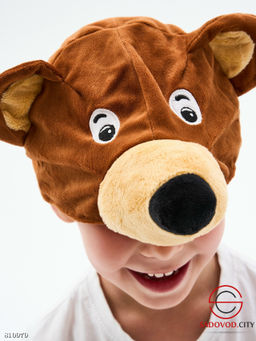 Шапка-маска "Мишка" выполнена из меха и плюша.