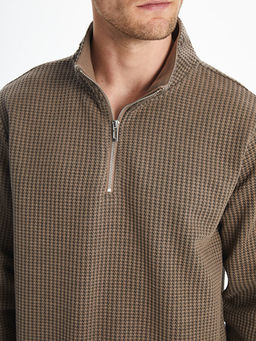 Dik Yaka Erkek Sweatshirt