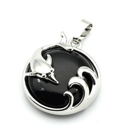 Подвеска Дельфин 24*26мм с агатом черным