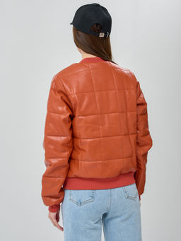 Бомбер стеганый из эко-кожи OD-652-2 - Tantino фото 5