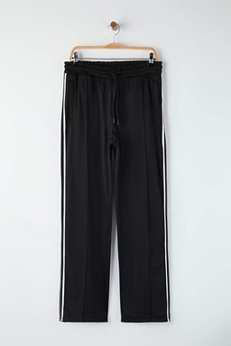Siyah Straight Fit Diki_ Detayl_ _eritli E_ofman Alt_ TMNAW26EA00007