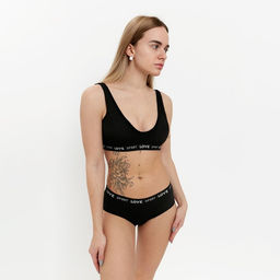 Комплект женский (топ,трусы), цвет чёрный, размер ONE SIZE (42-48)