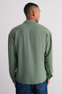 TRENDYOL MAN Beyaz Oversize Fit Apas Yaka Yazl?k Keten Gorunumlu Gomlek TMNSS23GO00053 - Trendyolmilla фото 63