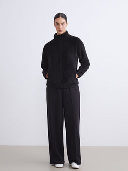 Dik Yaka Kad?n Pel?? H?rka