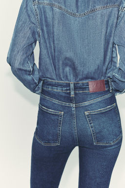 Z.06 HIGH-WAIST FLARE JEANS - Zara фото 6
