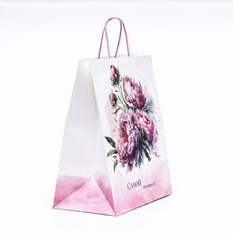 Цена за 2 шт. Пакет крафт "Самой нежной" 32 х 17 х 37 см