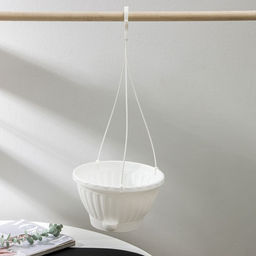 Кашпо уличное для цветов Альтернатива «Мирабель», 2.5 л, подвесное, с прикорневым поливом, пластик, белое