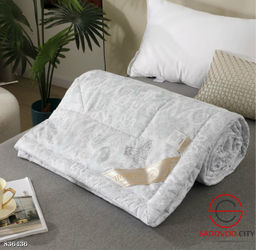 Одеяло на кровать стеганное