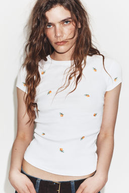 CAMISETA RIB MANGA CORTA BORDADOS / Blanco - Zara фото 3