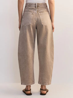 Джинсы бананы с высокой посадкой ZR2605092313-62 / Zarina