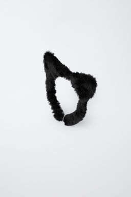 HEADBAND WITH FAUX FUR EARS