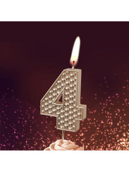 Цена за 2 шт. Свеча в торт на шпажке «Жемчужная», цифра 4, шампань