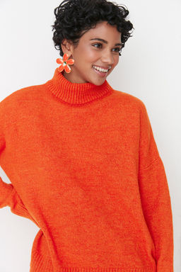 Turuncu Genis Kal?p Yumusak Dokulu Triko Kazak TWOAW23KZ00469