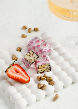 ? Москва ? Мягкий грильяж ?Кедровое золото с клубникой и шампанским?, 85 г - Сибирский кедр фото 3