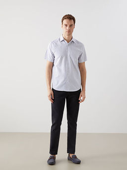 Regular Fit K?sa Kollu ?izgili Erkek G?mlek