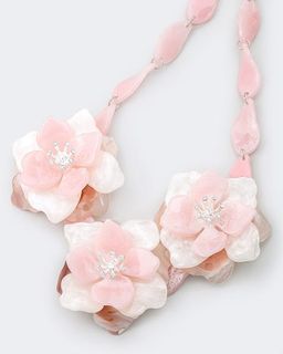 Selena. Accenta Набор "Первые цветы": колье и серьги, розовый
