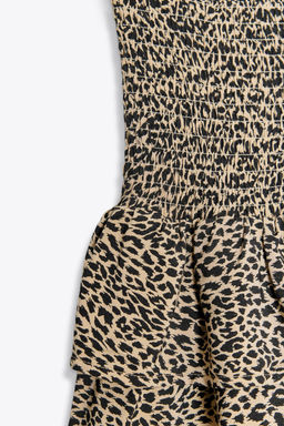 WIDE-WAIST BERMUDA SHORTS WITH RUFFLES - Zara фото 25